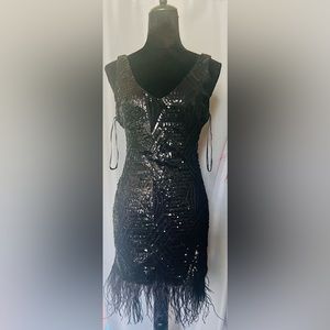 B . DARLIN Black Sequin Bodycon feather hem v-neck & back Mini Dress